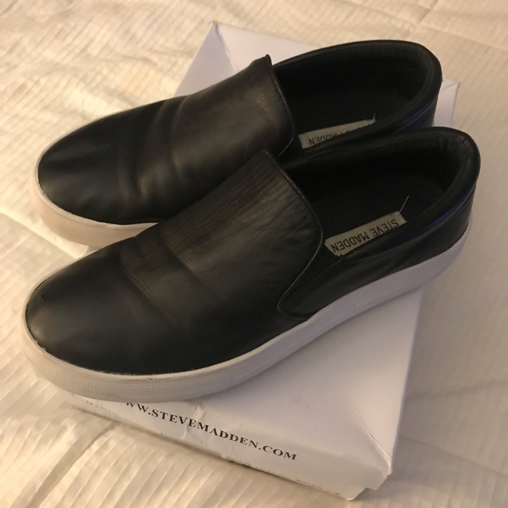 Steve Madden sneakers